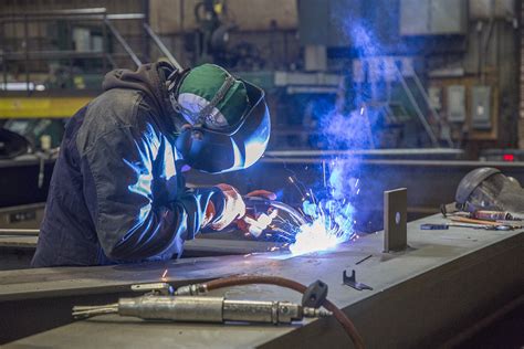 metal fabricator gains competitiveadvantage|automation in metal making.